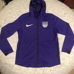 kings warm up jacket
